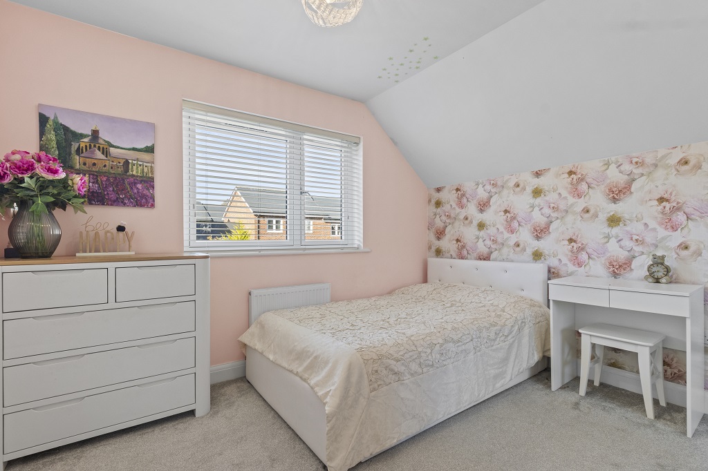 Bedroom 3.jpg
